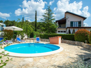  Holiday Home Anka  Шибеник